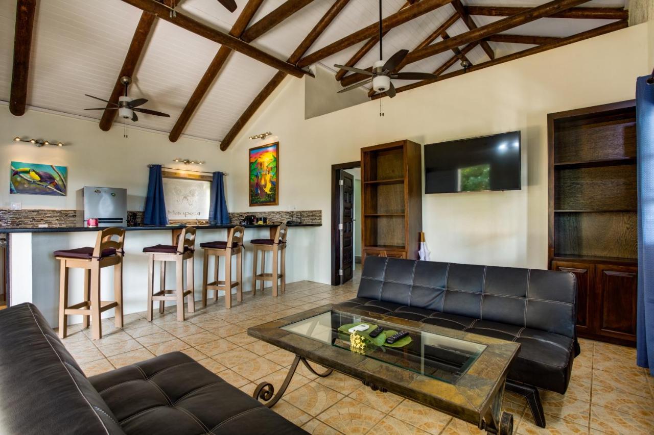 Mariposa Belize Beach Resort Placencia Exterior foto