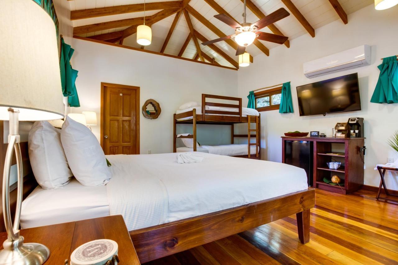 Mariposa Belize Beach Resort Placencia Exterior foto