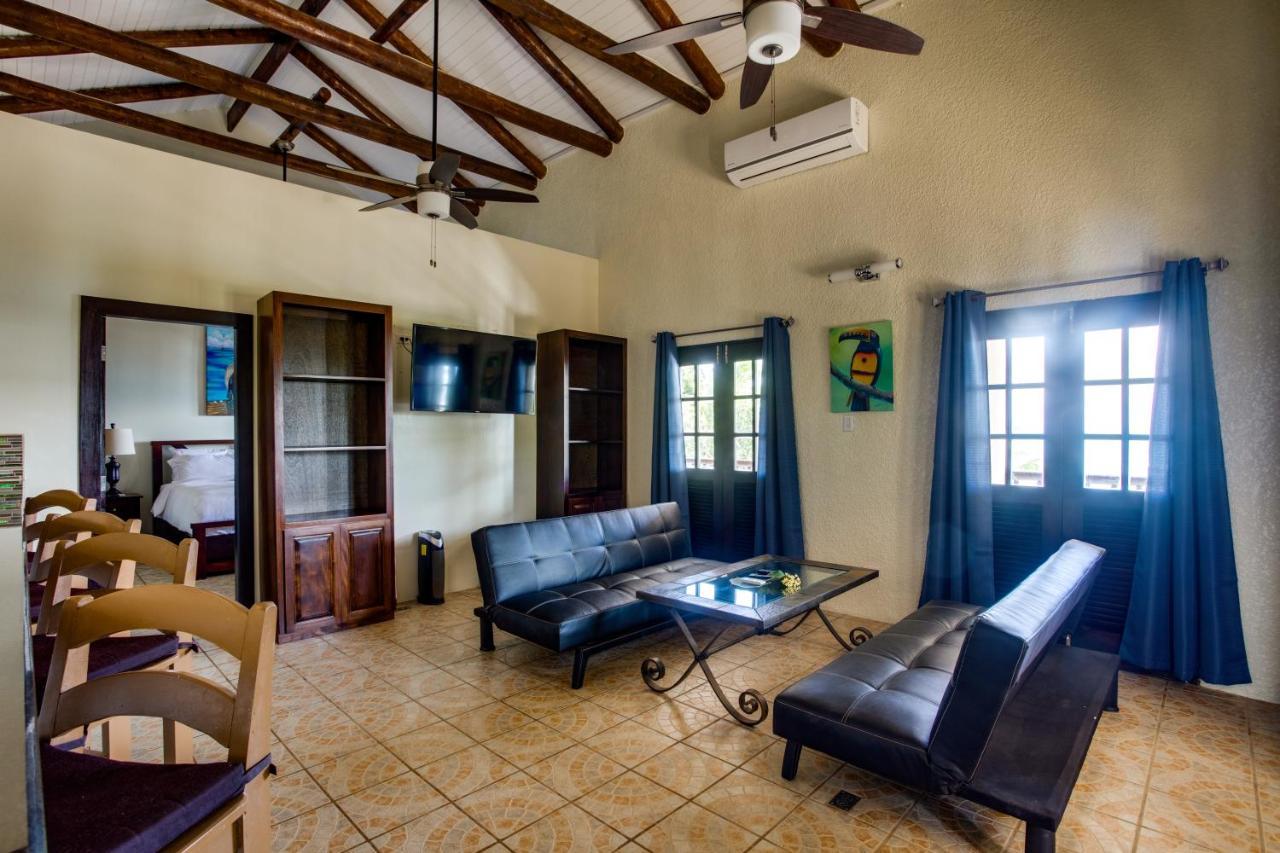Mariposa Belize Beach Resort Placencia Exterior foto